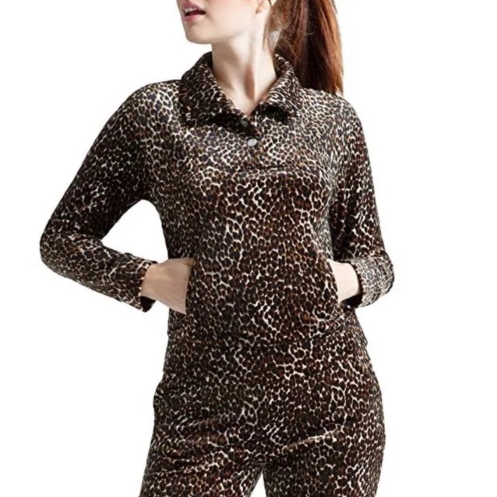 Juicy Couture Warm Sweater Shirt Animal Print Women’s Long-Sleeve Soft Polyester